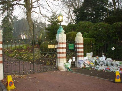 Friar Park 08/12/2001 at 08:52