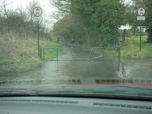 Hambleden 11/02/2001 at 15:49