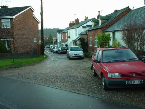 Harpsden Road 12/02/2000 at 09:27