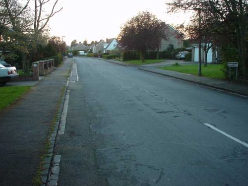 Makins Road 24/04/2001 at 20:13