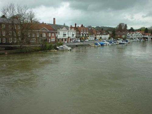 River Thames 24/04/2000 at 10:06